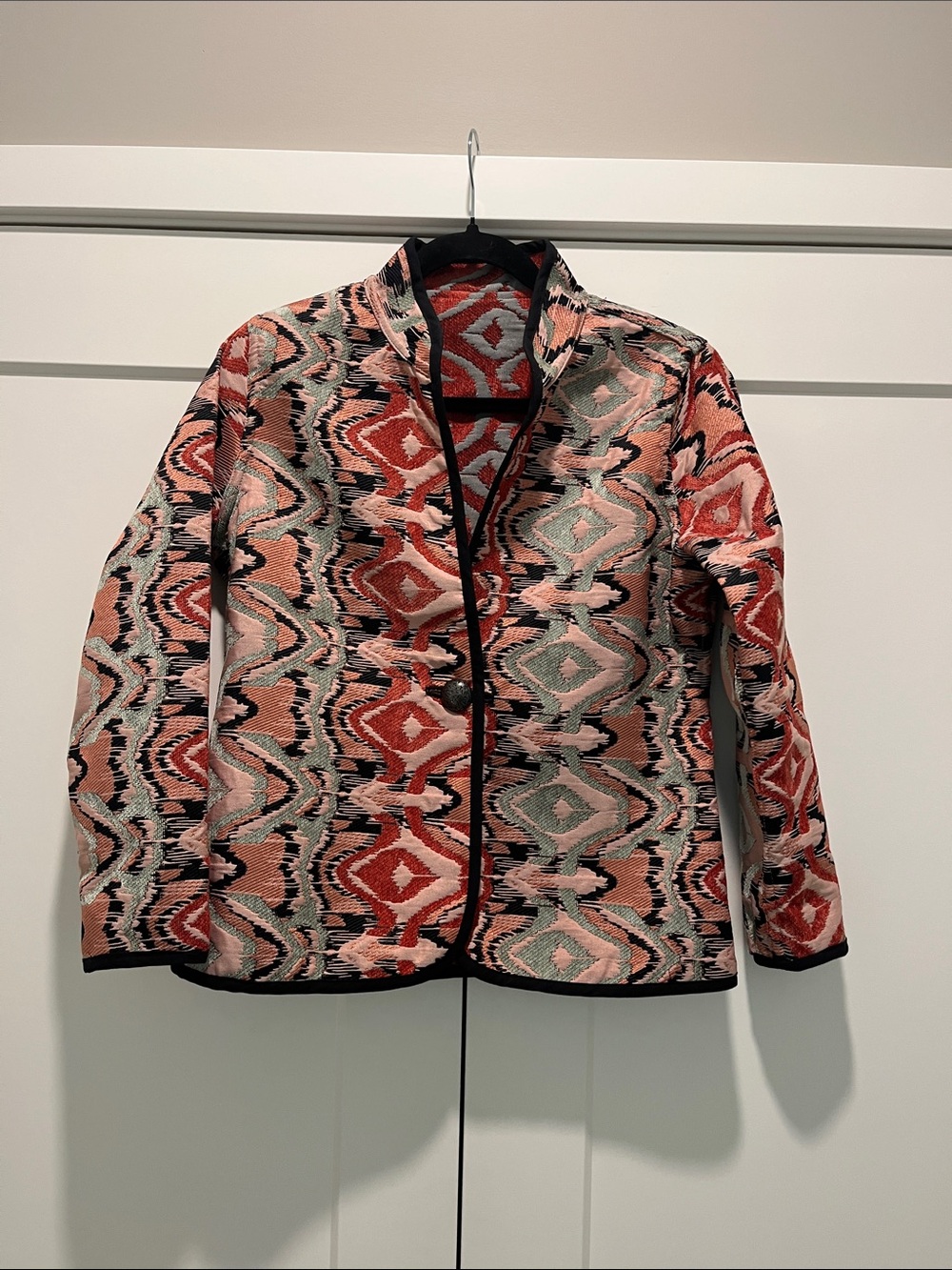 TRIMDIN Pink & Red Patterned Reversible Women's Blazer Jacket